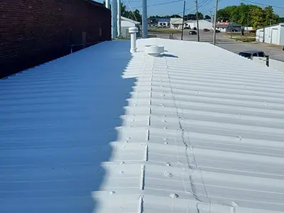 Missouri-Commercial-roofing-contractor-metal-roof-restoration-8